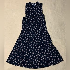 Sleeveless Women’s Vans dress